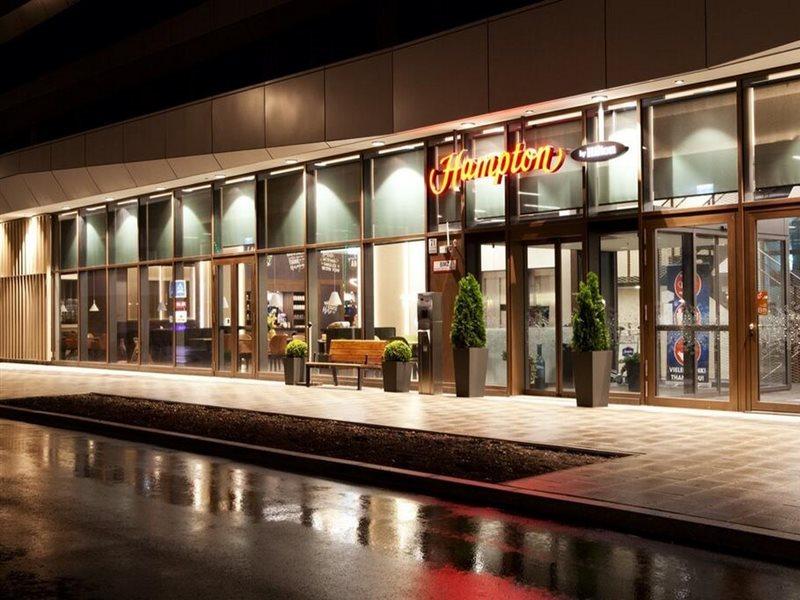 Hampton By Hilton Center East 3*