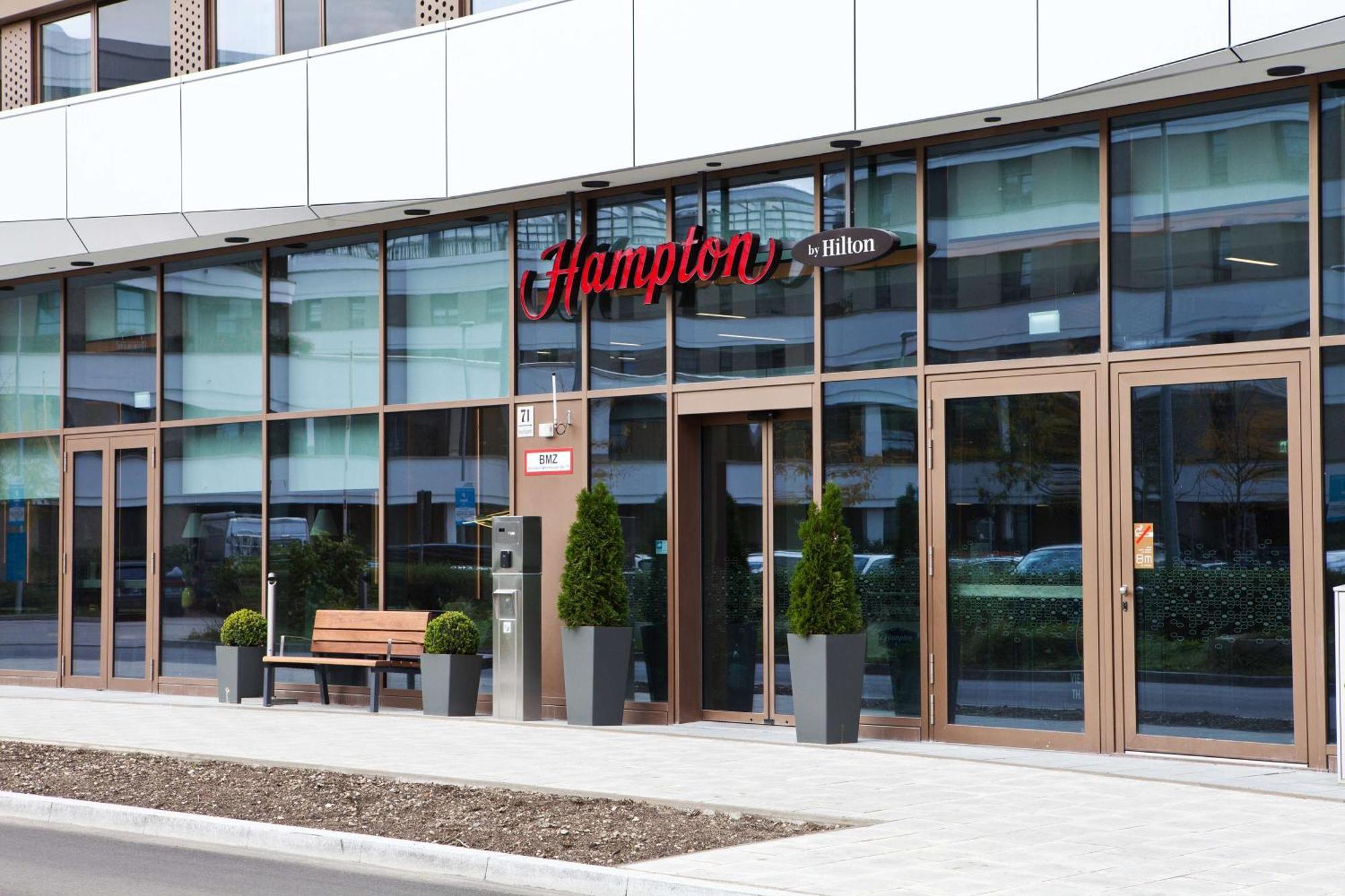 Hampton By Hilton Center East München
