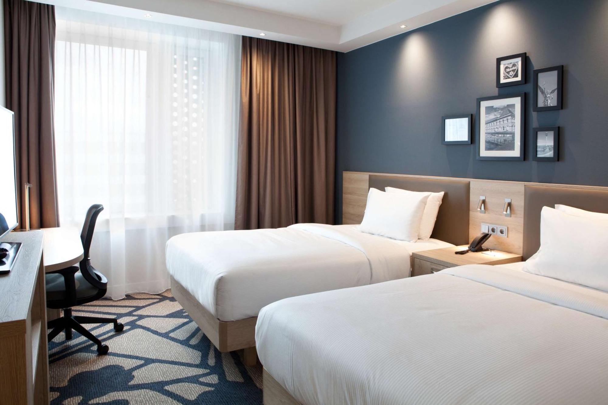 Hampton By Hilton Center East 3* Munich